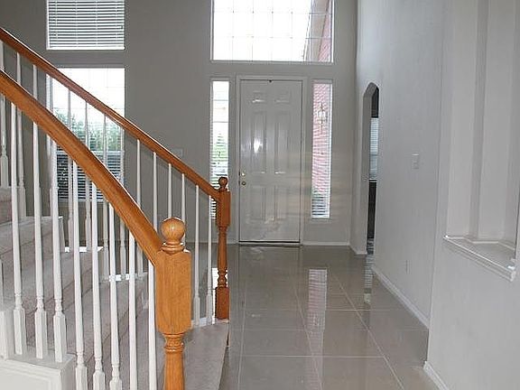 2nd image of 3821 Menard Dr