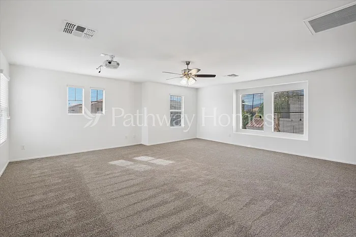 17762 W Watson Ln — Photo 18
