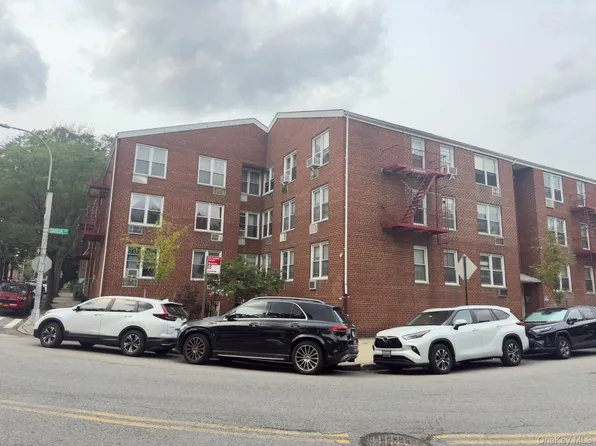 134-05 Dahlia Avenue 1Fl, Flushing, NY 11355