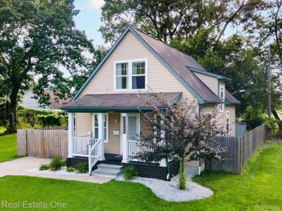 21063 Woodside Ave, Ferndale, MI, 48220