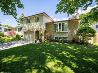 1259 Richards Cres, Oakville, ON L6H 1R5