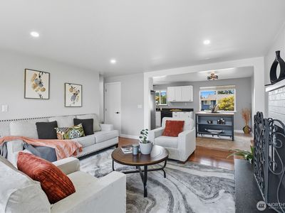 30332 10th Avenue S, Federal Way, WA, 98003