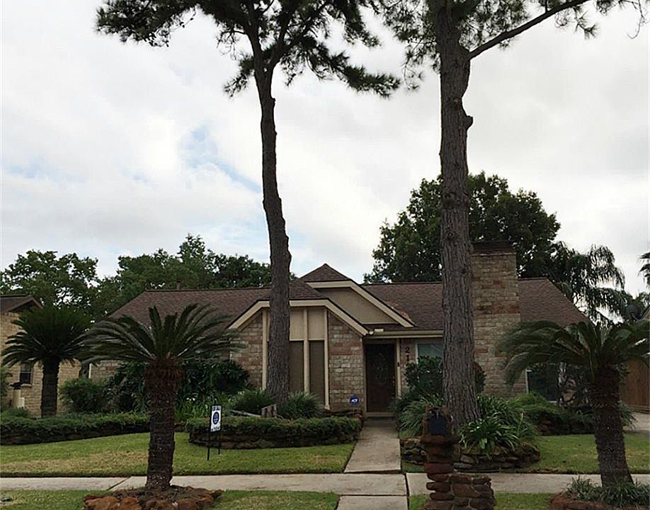 1st image of 21227 Park Bend Dr