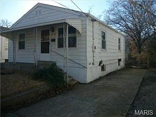 1st image of 819 Maurice Ave