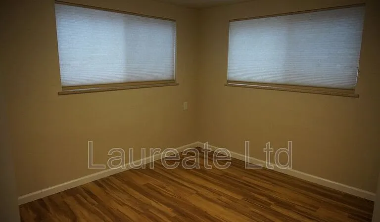 3075 N Zuni St — Photo 8