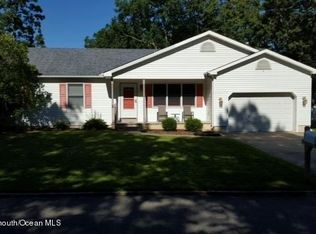 532 Adolphus St, Forked River, NJ 08731