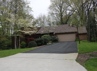 1884 Frontier St SW, Wyoming, MI 49519