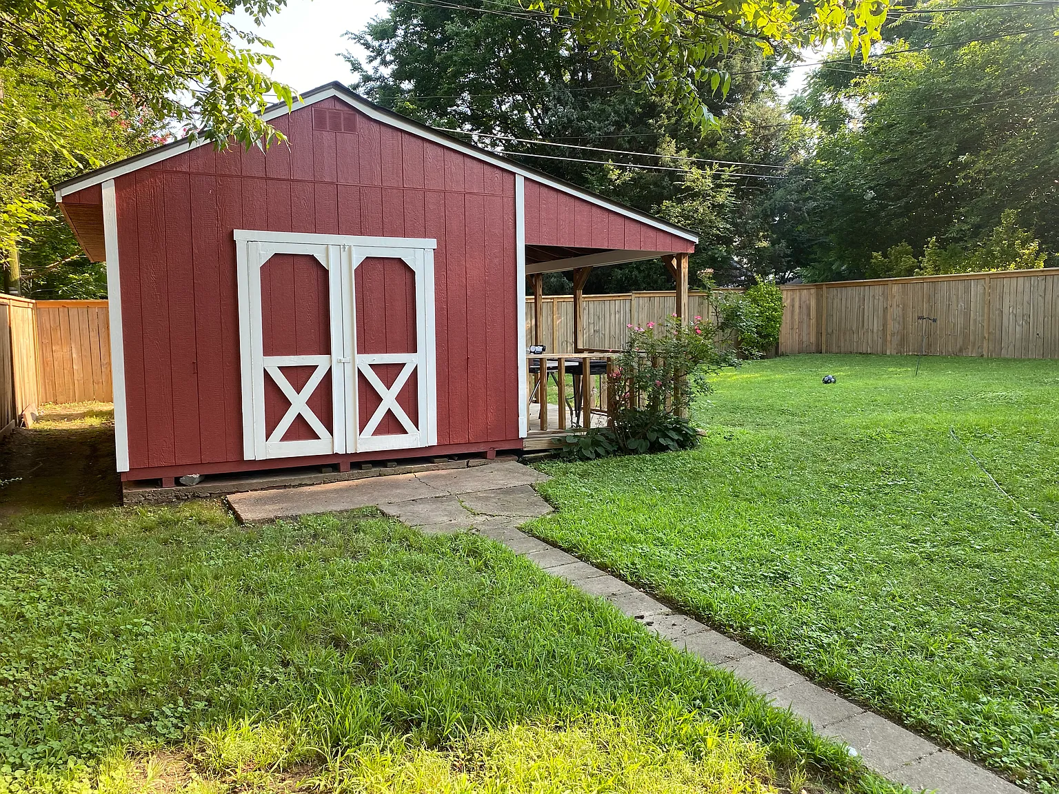 3 bed, 1043 sqft, $1,400 — Photo 2
