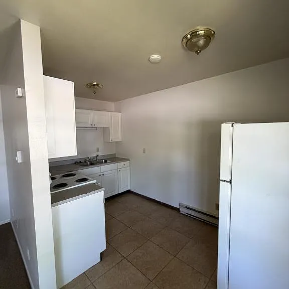 500 N Westridge Dr #D6 — Photo 3