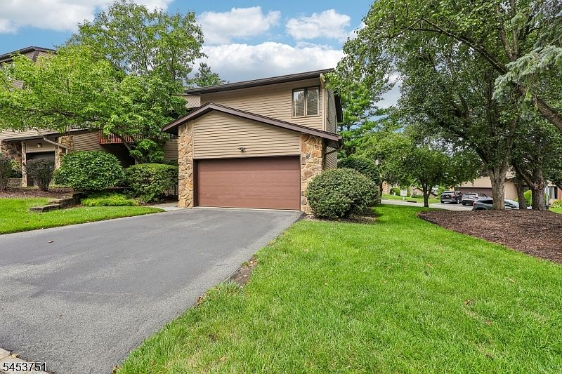 1st image of 58 Woodland Drive