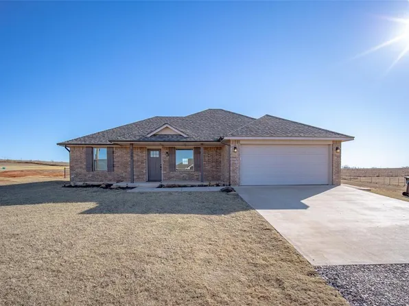 2205 County Street 2976 St, Blanchard, OK 73010