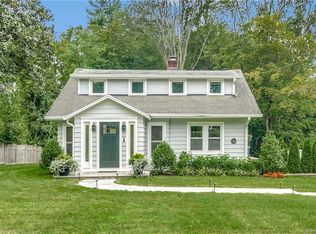 30 Jelliff Mill Rd, New Canaan, CT 06840