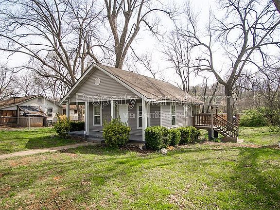 2nd image of 5804 Old Rutledge Pike