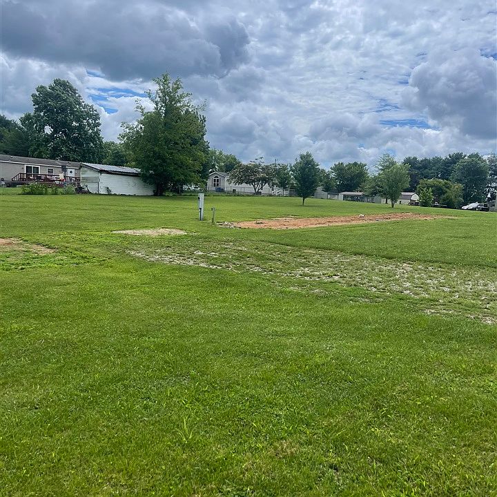 1st image of 190 Lavender Rd