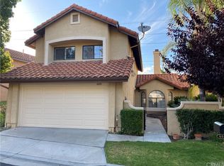 6041 E Montefino Ln, Anaheim, CA 92807