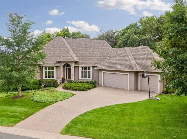 11539 Landing Rd, Eden Prairie, MN 55347