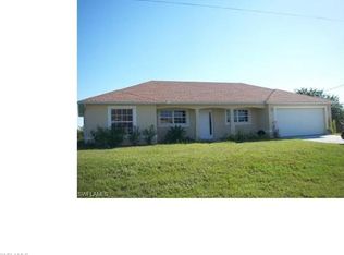531 Kilgour Ave S, Lehigh Acres, FL 33974