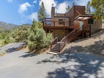 1917 Freeman Dr, Pine Mountain Club, CA, 93222