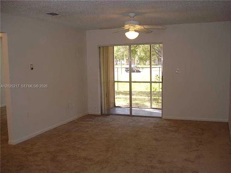 2240 SW 81st Ave #2240 — Photo 4