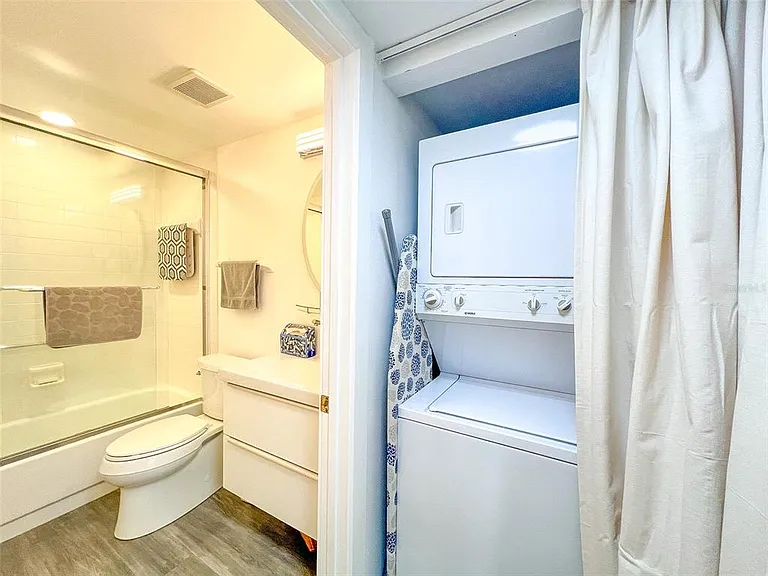625 30th Ave W #G402 — Photo 27