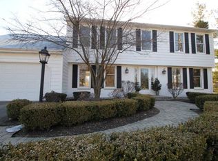 931 Western Ave, Geneva, IL 60134