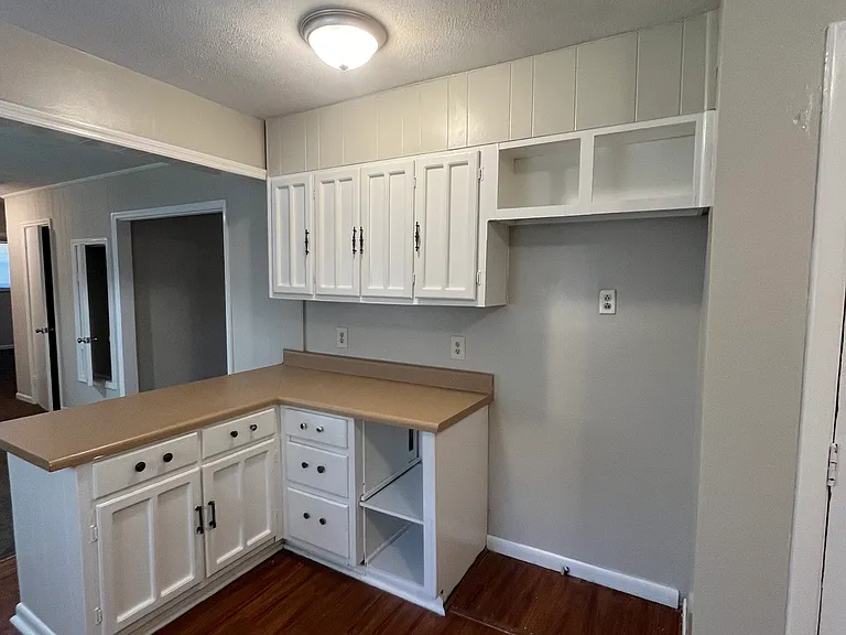 214 Palomino Ln — Photo 10