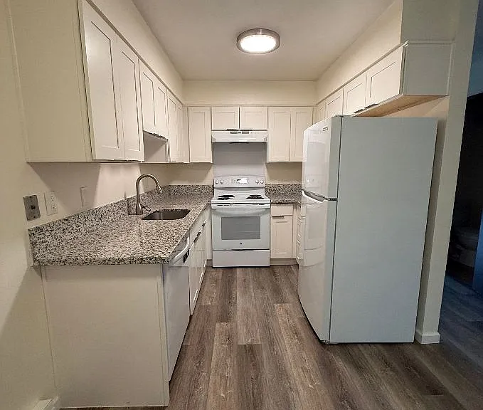 3332 SE Harvey St #C — Photo 2