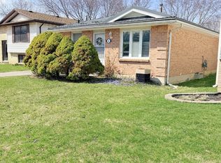 48 Ardsley Rd, London, ON N6G3W4