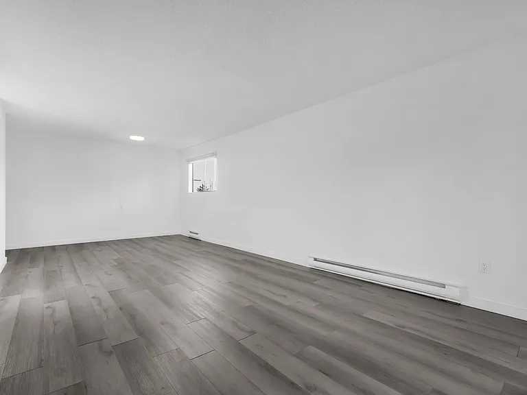 1010 McKenzie Ave #203 — Photo 14