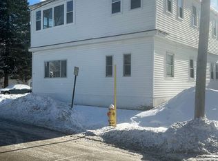 20 Central St #A, Winthrop, ME 04364