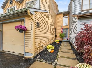 8254 Beehive Cir, Liverpool, NY 13090