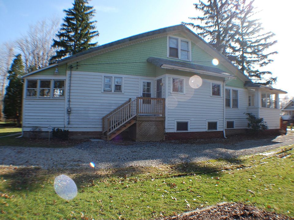 Side view of home
