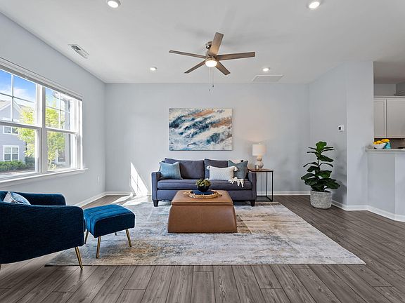 5th image of 5723 Kalamata Dr