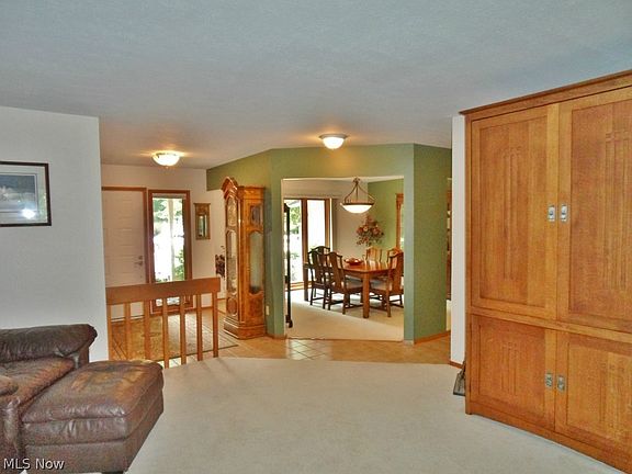 3rd image of 21860 Meadows Edge Ln