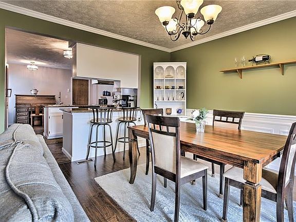 4th image of 756 Sunset Cir