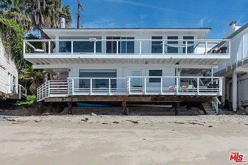 24942 Malibu Rd Photo 1