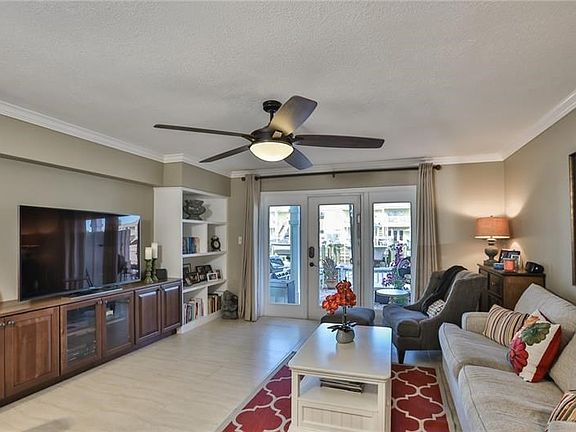 4th image of 4781 Coquina Key Dr SE