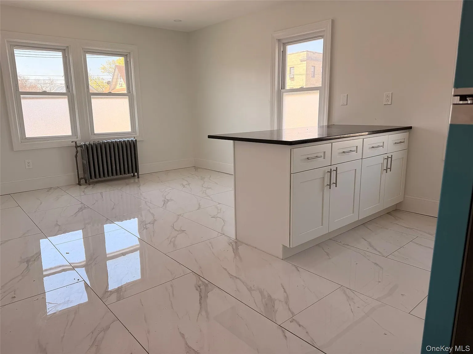 1 bed, 1.0 bath, 1944 sqft, $1,700 — Photo 3