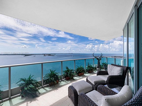 2nd image of 1331 Brickell Bay Dr APT 2711