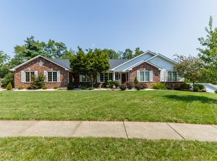 72 Par Dr, Saint Charles, MO