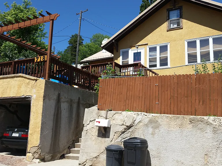 718 Miners Ave — Photo 3