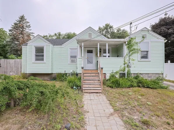 19 Chestnut Ave, Auburn, MA 01501