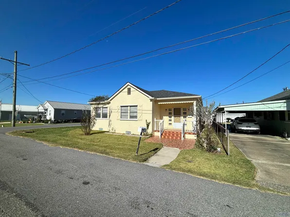 722 Barataria St, Lockport, LA 70374