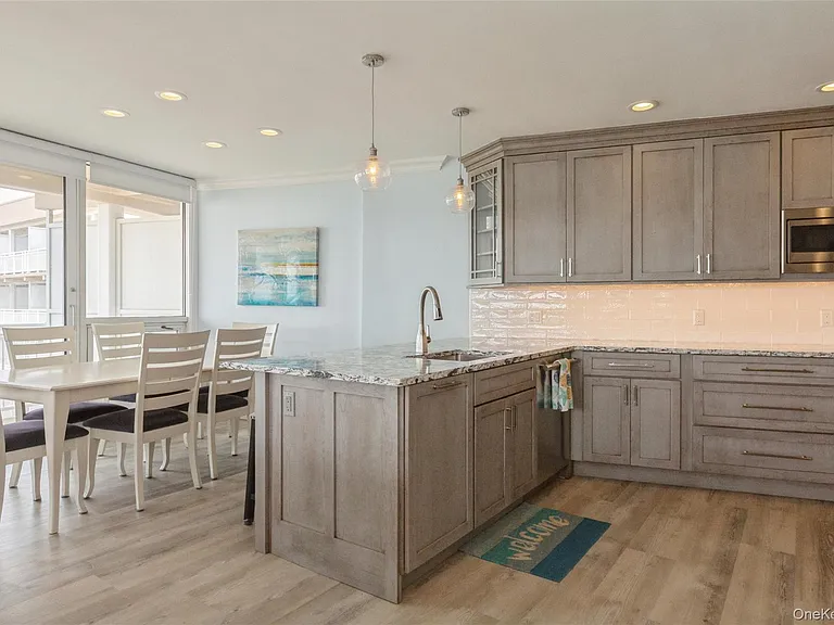 830 Shore Rd #4a & 4b — Photo 4