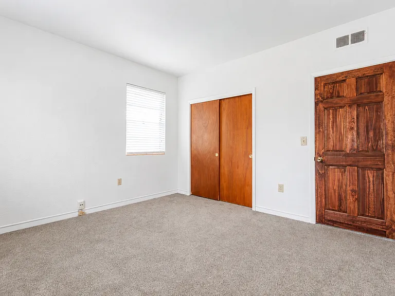 652 Windermere Blvd #C — Photo 11