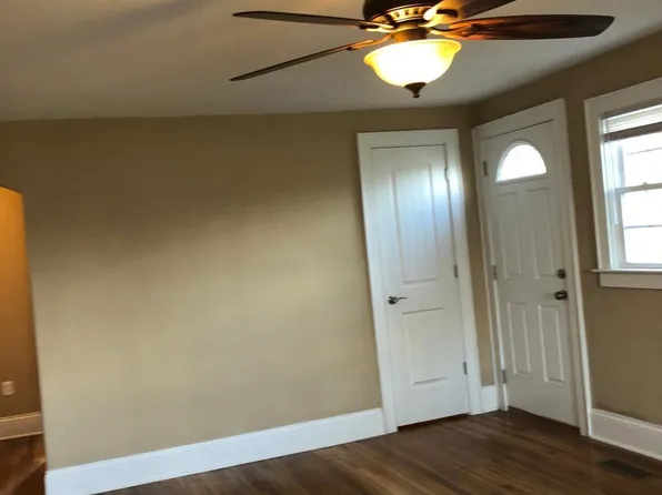 473 Branch Rd, Fall Branch, TN 37656