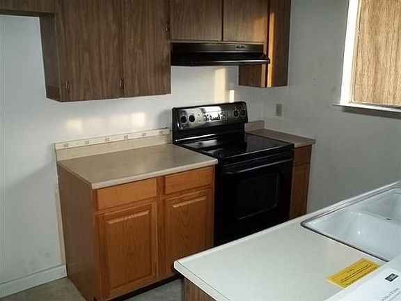 2nd image of 5188 E Ashlan Ave APT 126