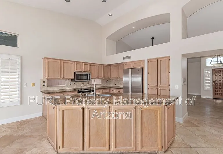 4623 E Rocky Slope Dr — Photo 8