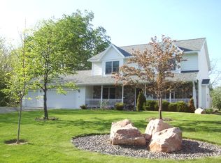 3102 Warwick Dr, Weston, WI 54476