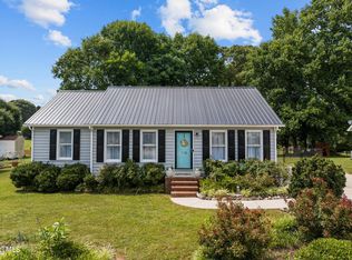 110 Elizabeth Ln, Mebane, NC 27302